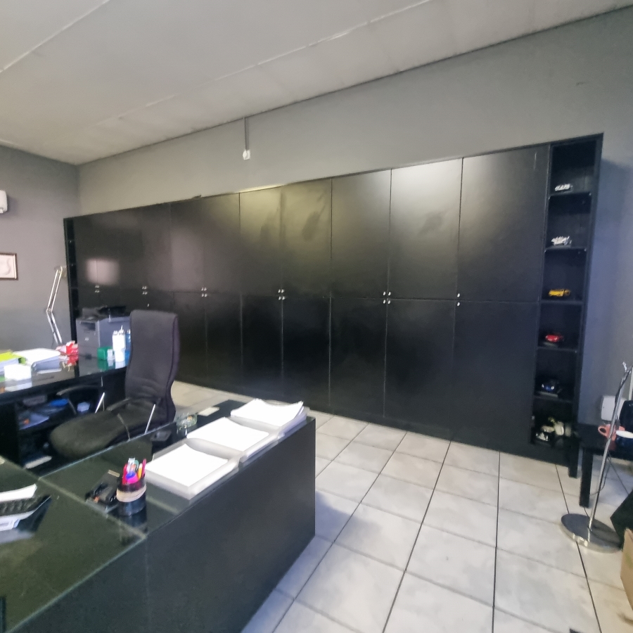 To Let Commercial Property for Rent in Rustenburg Central North West